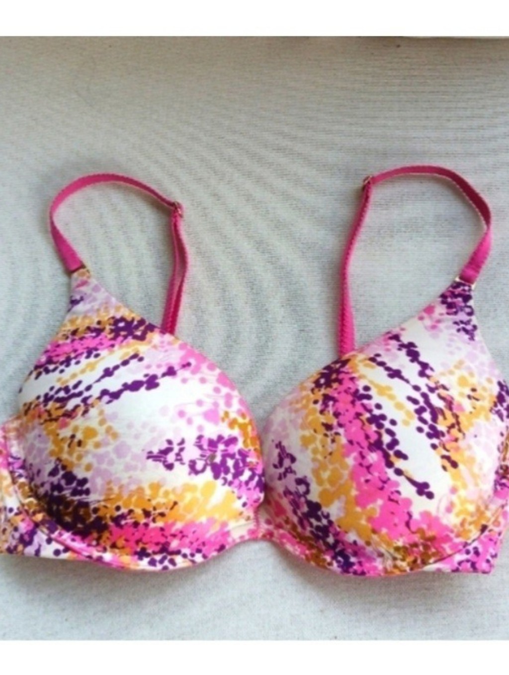 Victorias Secret Womens Pink Miracle Bra 36c